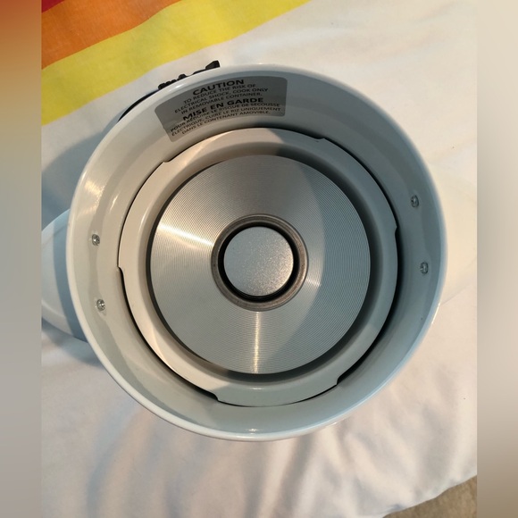 Dash Mini Rice Cooker Steamer - Picture 3 of 12